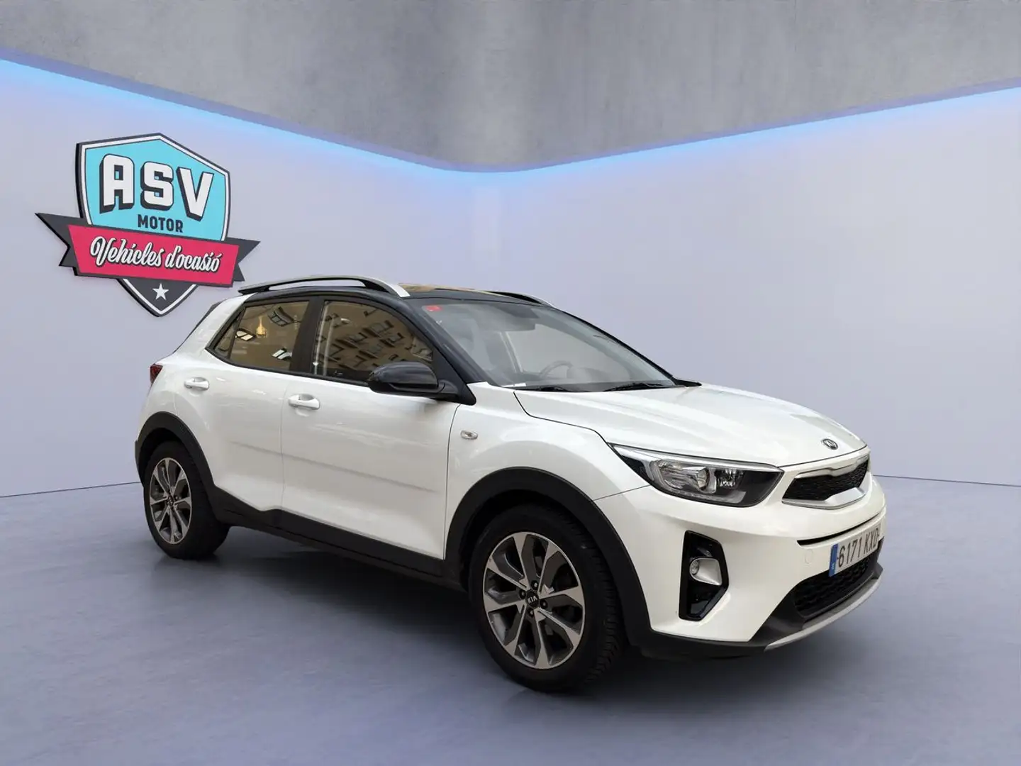 Kia Stonic 1.0 T-GDi MHEV Concept 100 Blanc - 1