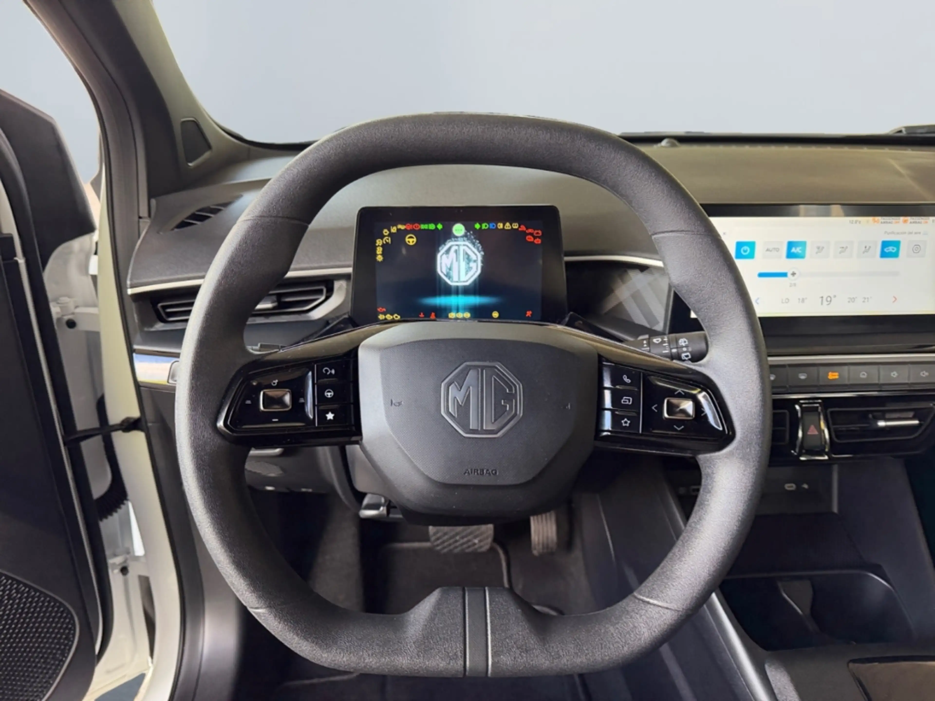 MG MG3 1.5 Hybrid+ Comfort *ACC*Kamera*CarPlay*PDC* — photo 11