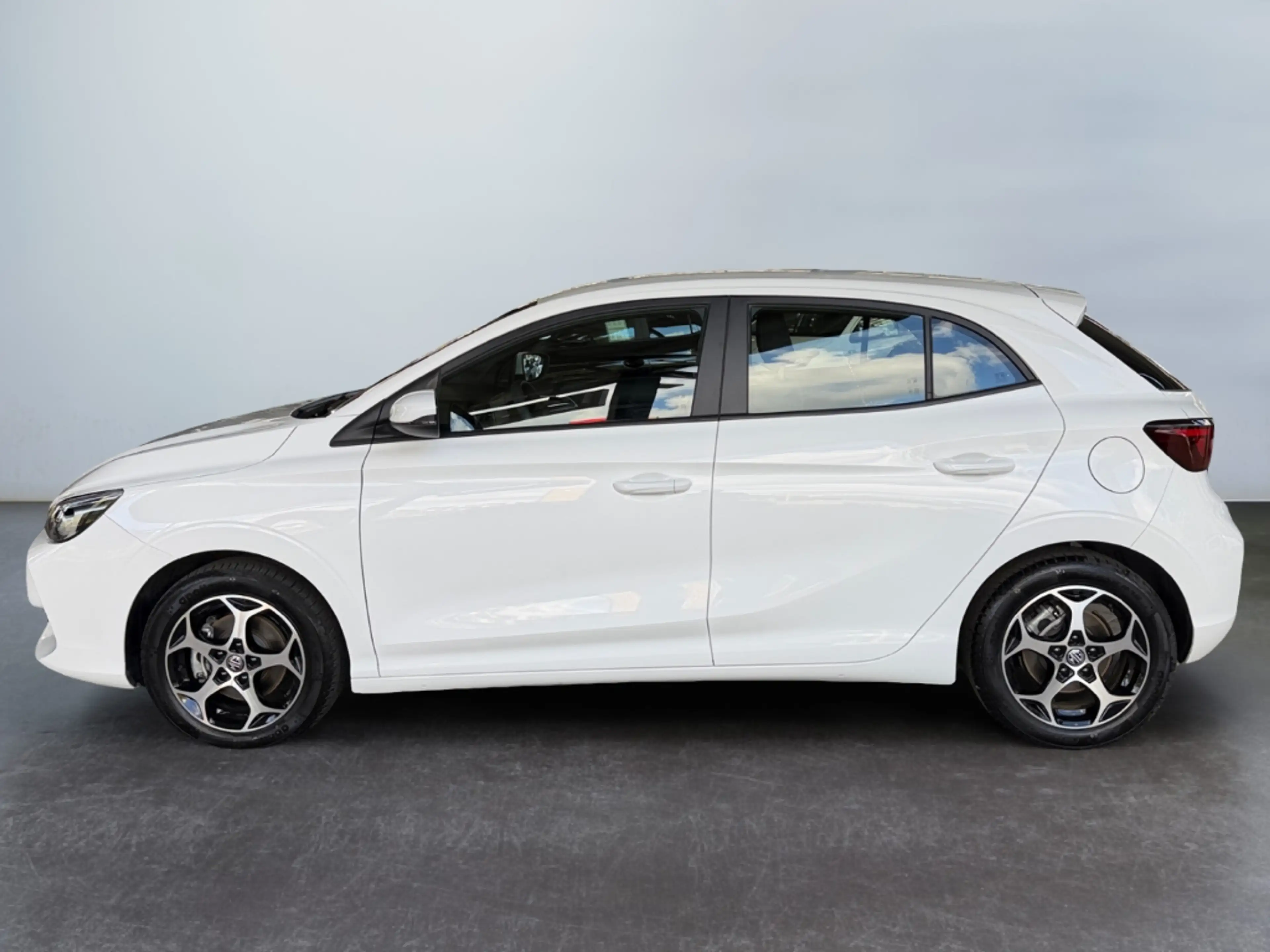 MG MG3 1.5 Hybrid+ Comfort *ACC*Kamera*CarPlay*PDC* — photo 5
