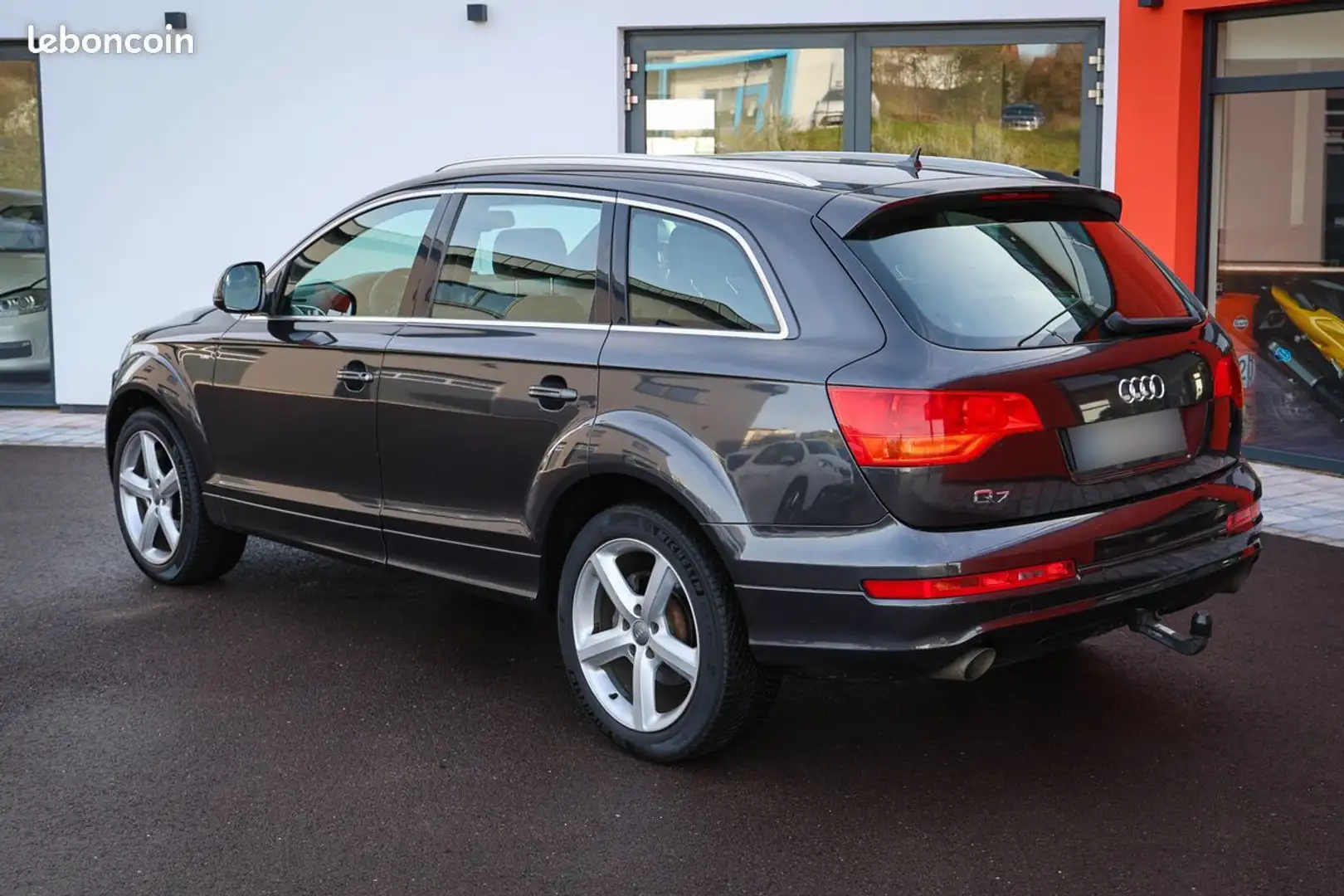 Audi Q7 Sline 3.0 TDi V6 Quattro Tiptronic6 240ch Gris - 2