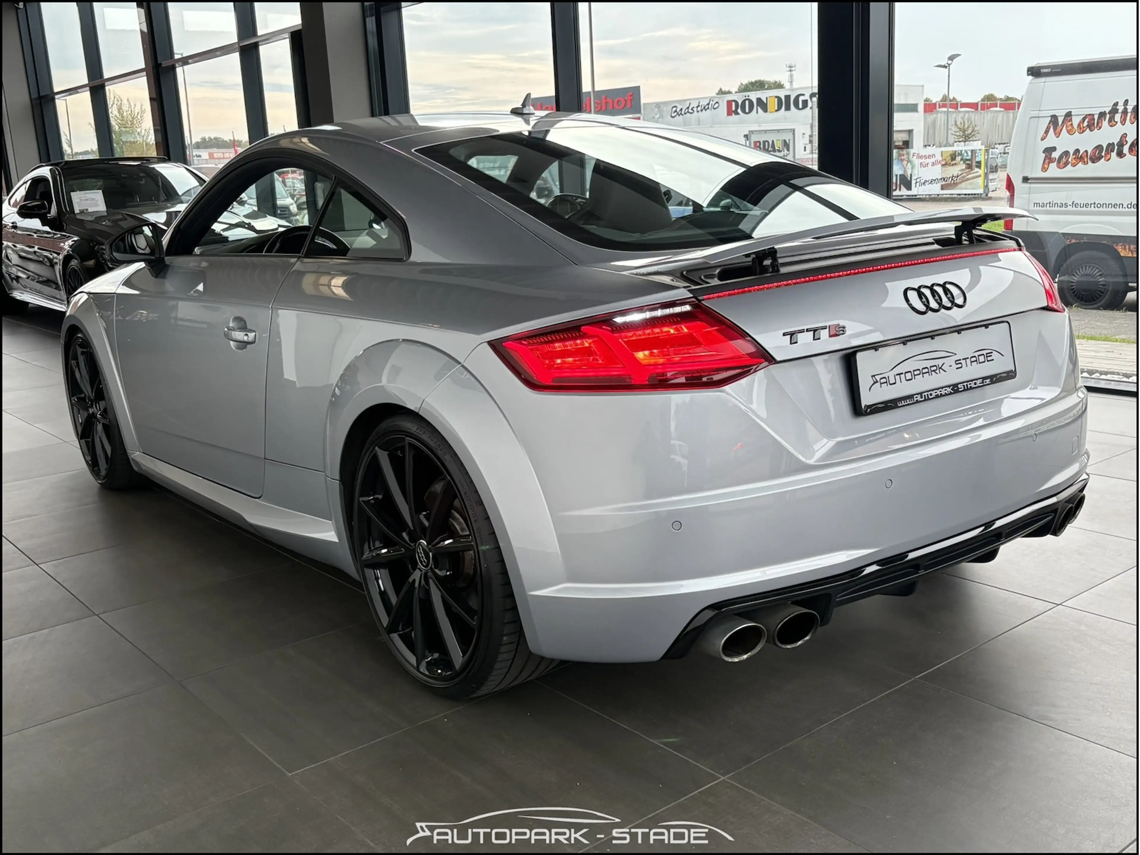 Audi TTS Coupe 2.0 TFSI quattro — photo 7