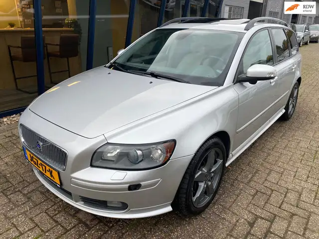 Volvo V50 2.5 T5 Summum Automaat 220PK LEER / SUNROOF