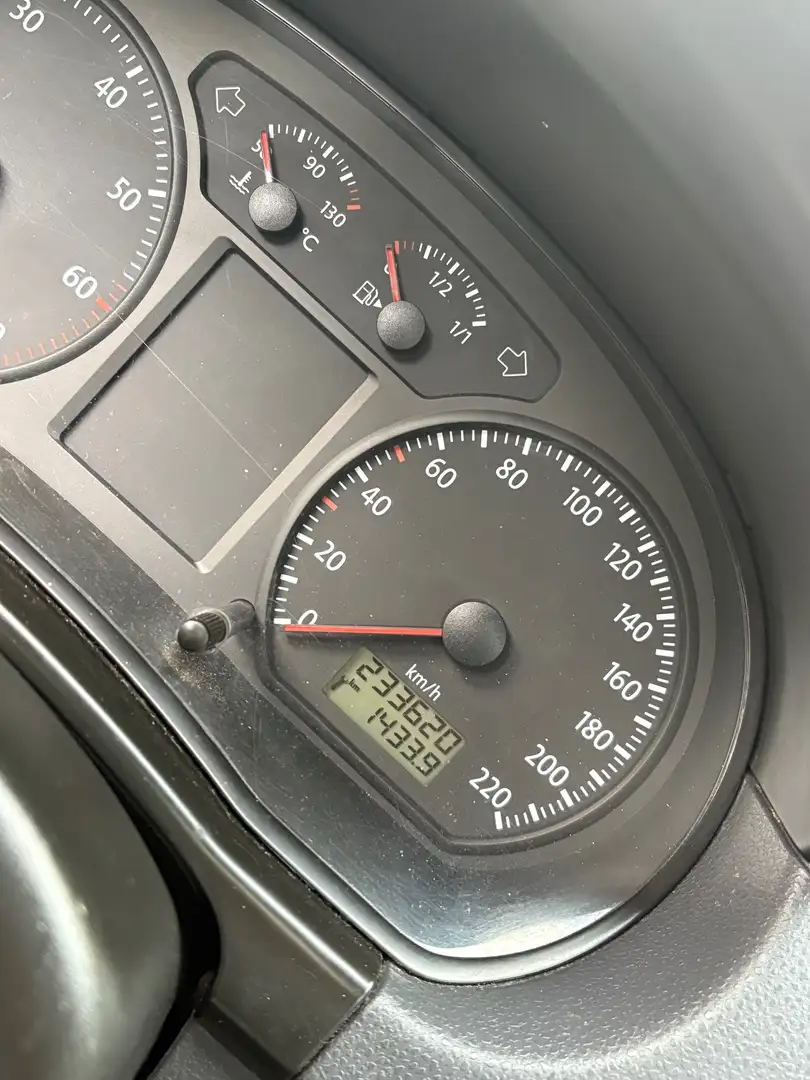 Volkswagen Polo 1.4i 16v FSi Spring Edition Zilver - 2