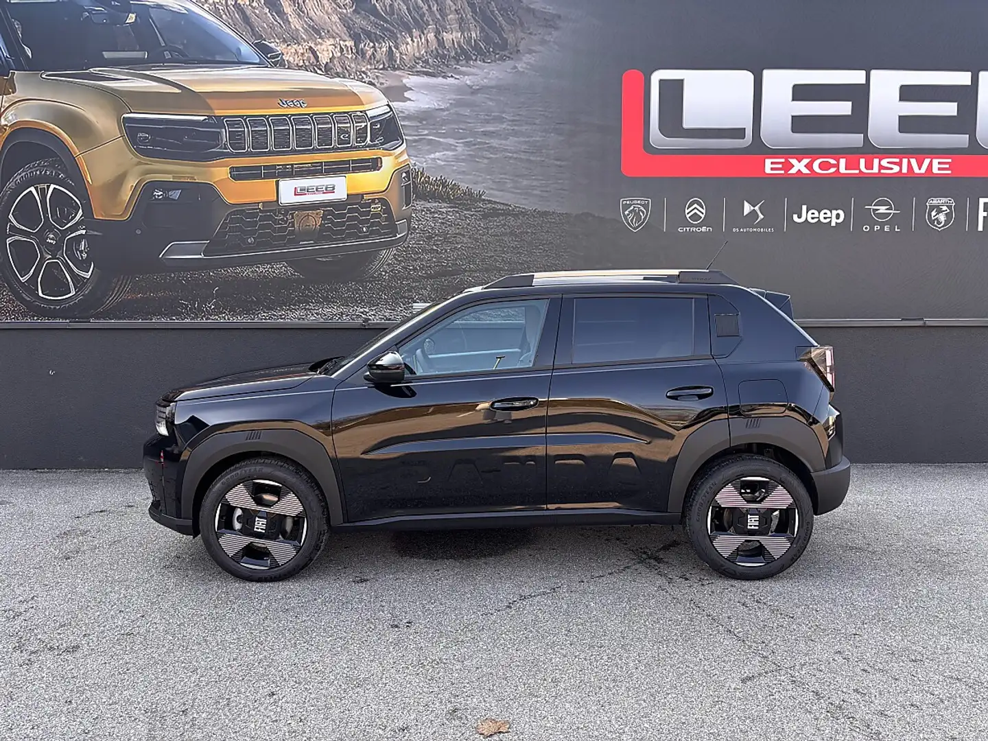 Fiat Grande Panda Hybrid mHEV 110 6-Gang eDCT La Prima inkl. Wint... Schwarz - 2