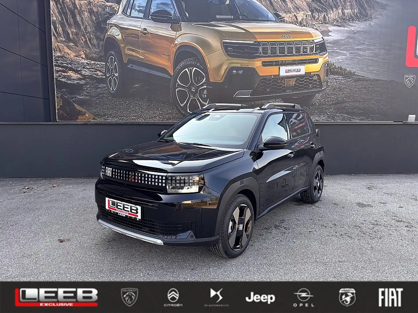 Fiat Grande Panda Hybrid mHEV 110 6-Gang eDCT La Prima inkl. Wint... Schwarz - 1