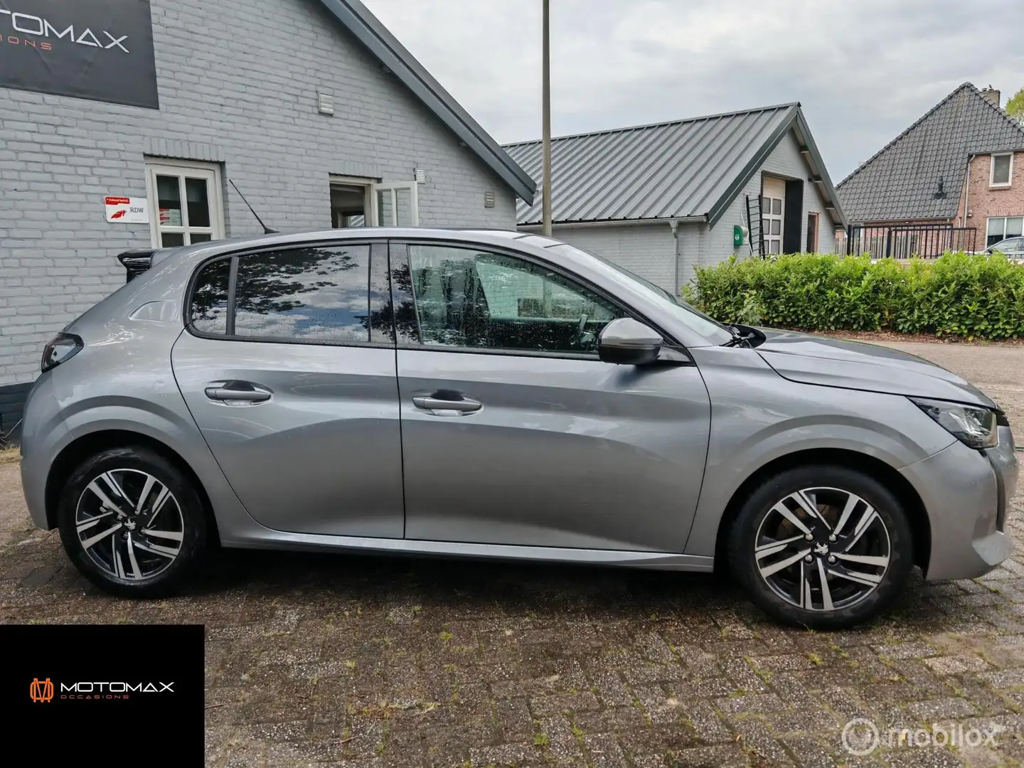 Peugeot 208 1.2 PureTech Allure|NAP|AUT|101PK|Dealerond Gris - 2