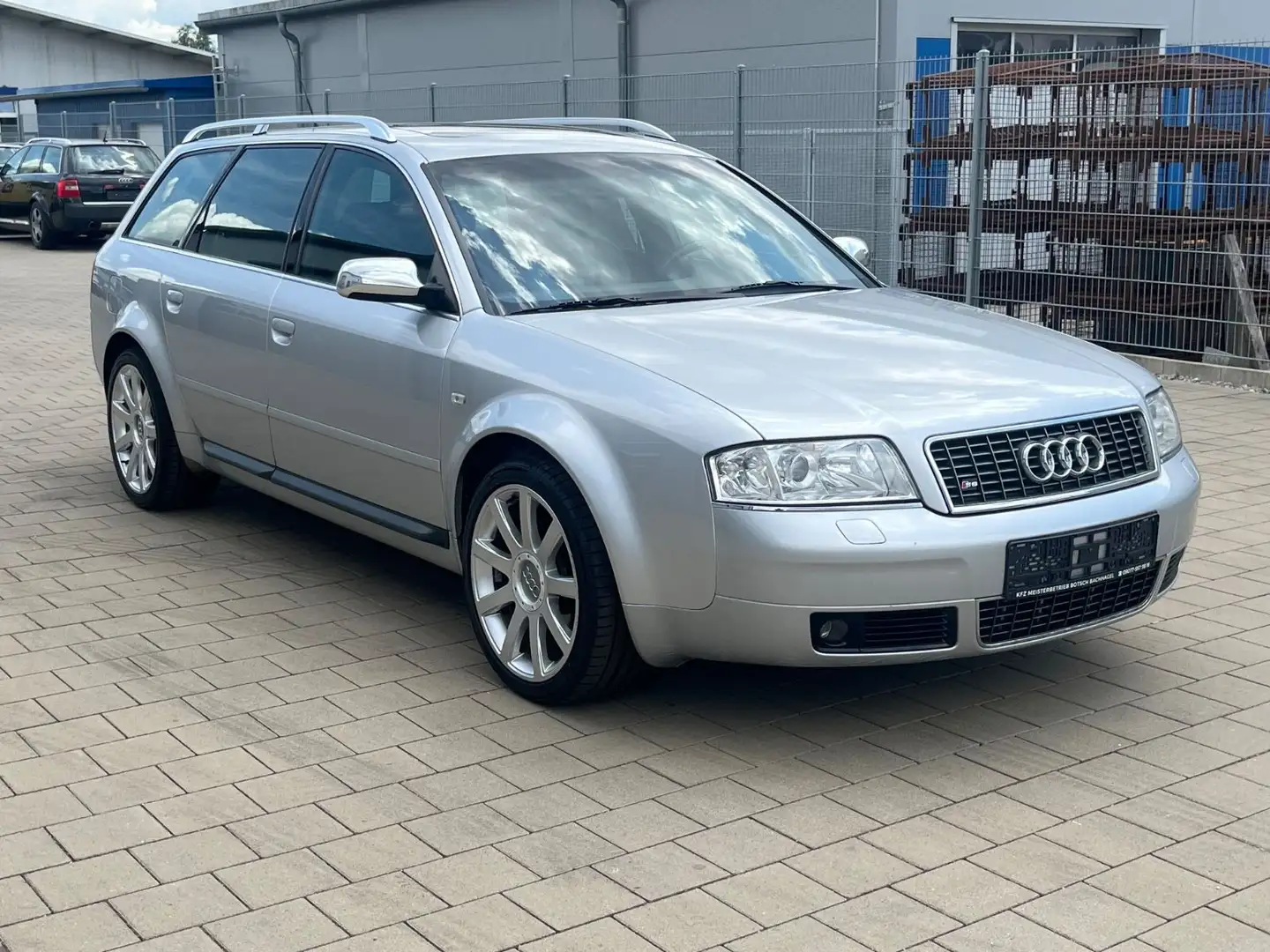 Audi S6 Avant , TÜV,KD,ZR+WAPU REIFEN NEU Argent - 2
