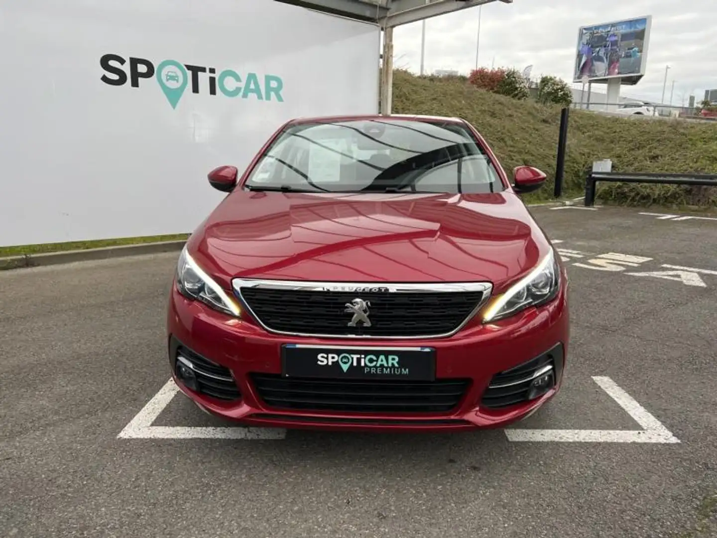 Peugeot 308 1.2 PureTech 130ch E6.c S\u0026S Active Business EAT8 Rouge - 2