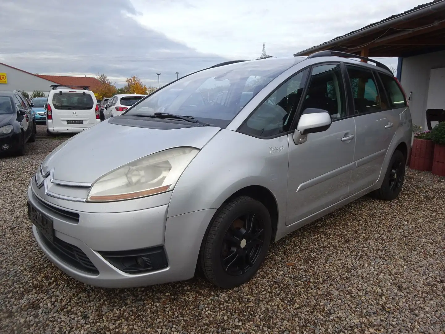 Citroen Grand C4 Picasso 1.6 VTi 120 Tendance Silber - 1