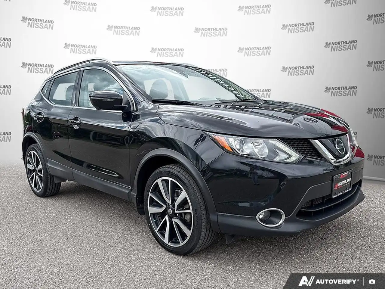 Nissan Qashqai снимка Nissan Qashqai
