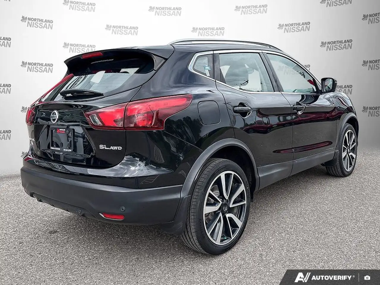 Nissan Qashqai снимка Nissan Qashqai