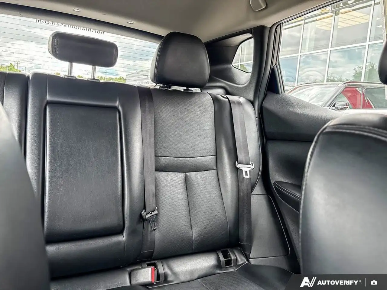 Nissan Qashqai снимка Nissan Qashqai