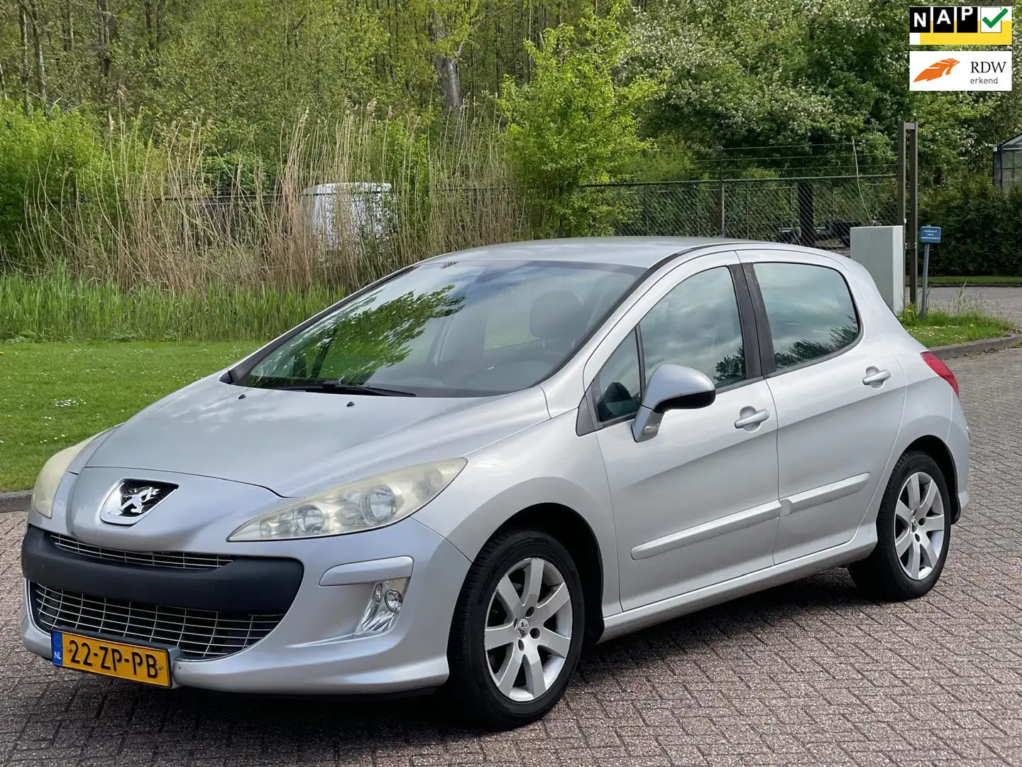 Peugeot 308 1.6 VTi XS/AIRCO/CRUISE/TREKHAAK/PARKEERSENS ACHTE Gris - 1
