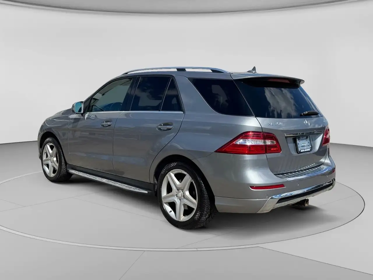 Mercedes-Benz M-Class снимка Mercedes-Benz M-Class