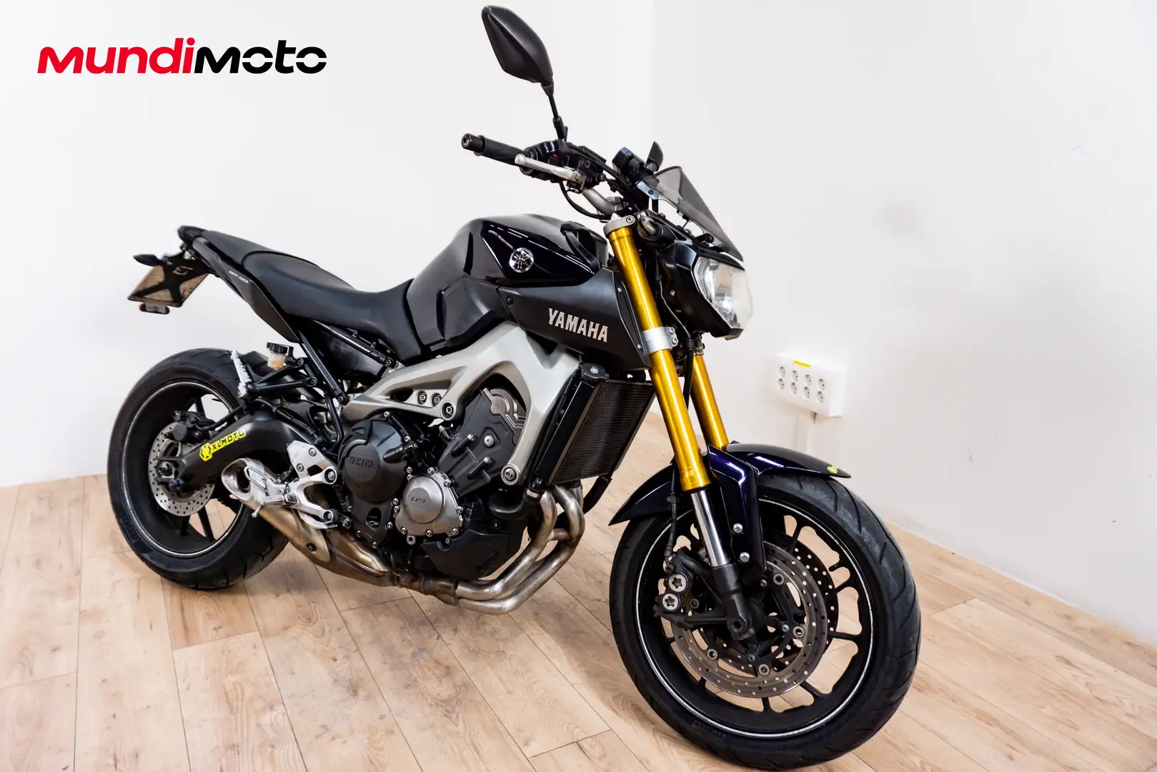 Yamaha MT-09 - 2