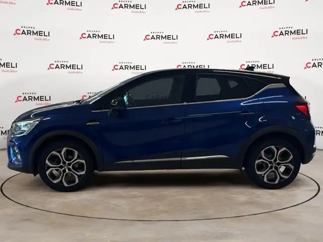 Renault Captur view 2