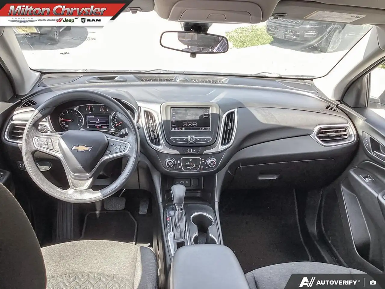Chevrolet Equinox photo Chevrolet Equinox