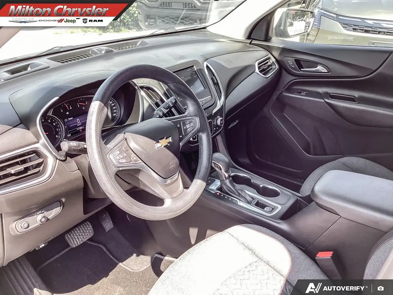 Chevrolet Equinox photo Chevrolet Equinox