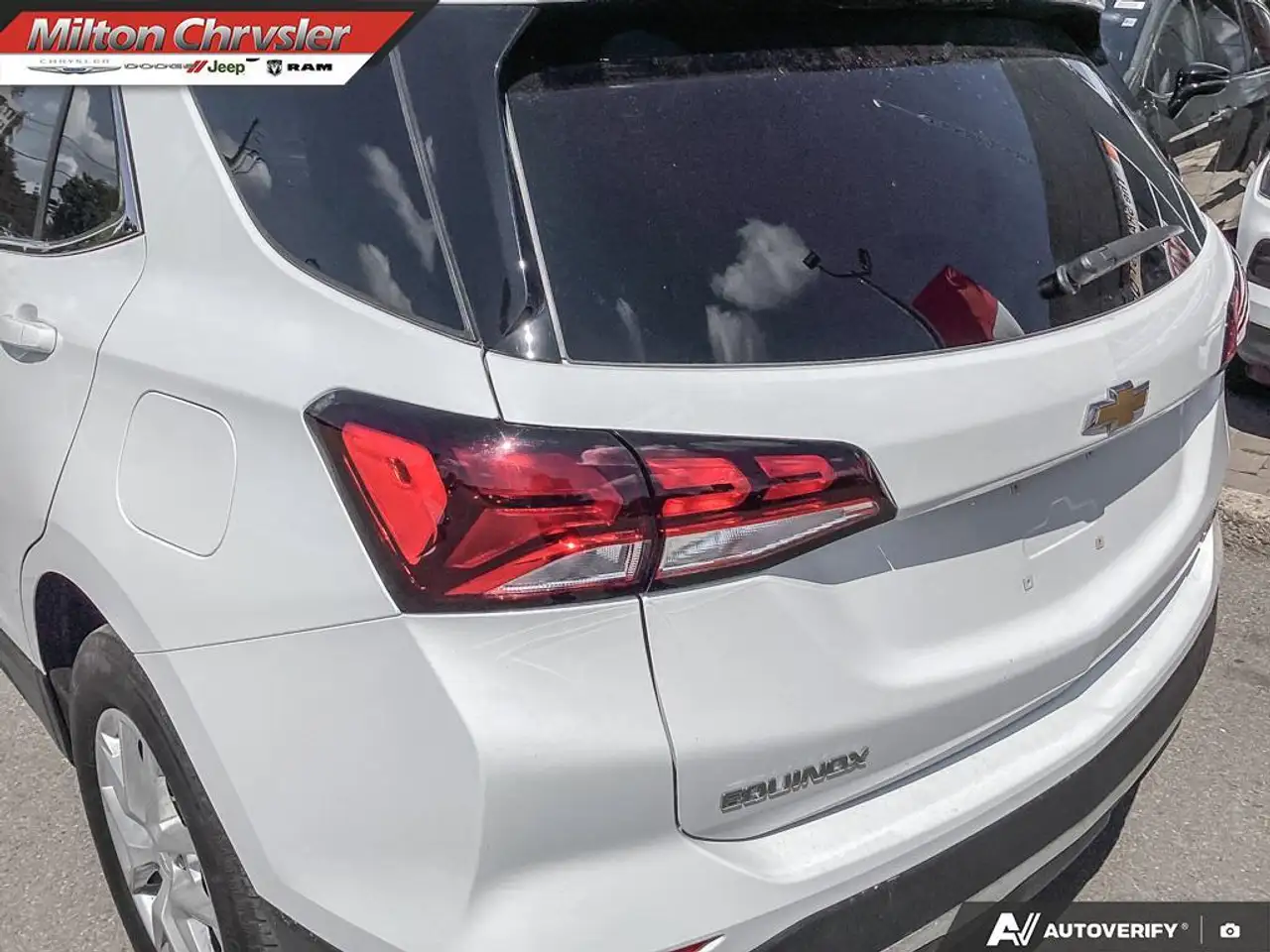 Chevrolet Equinox photo Chevrolet Equinox