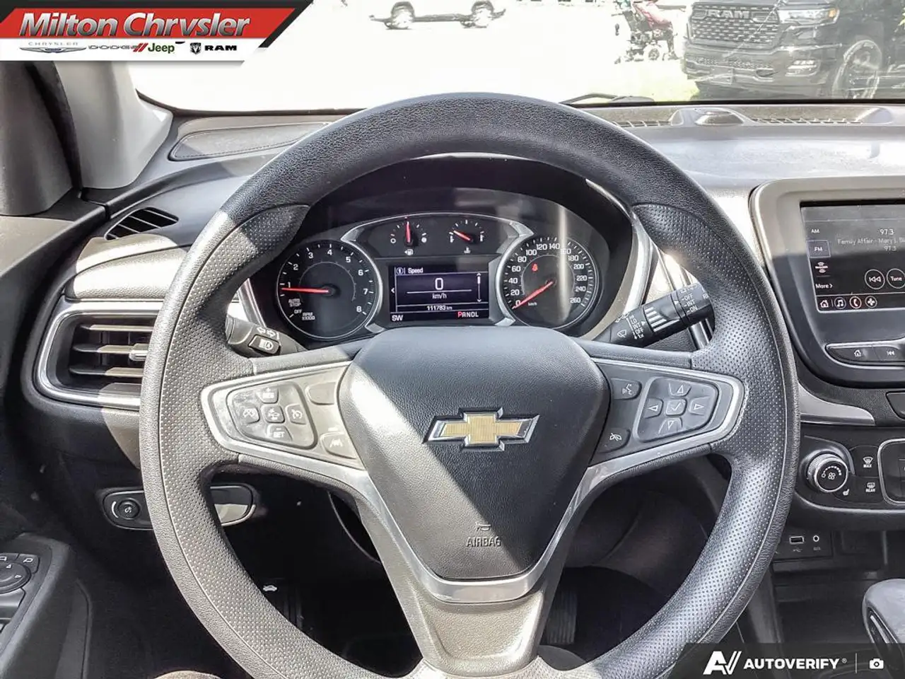 Chevrolet Equinox photo Chevrolet Equinox