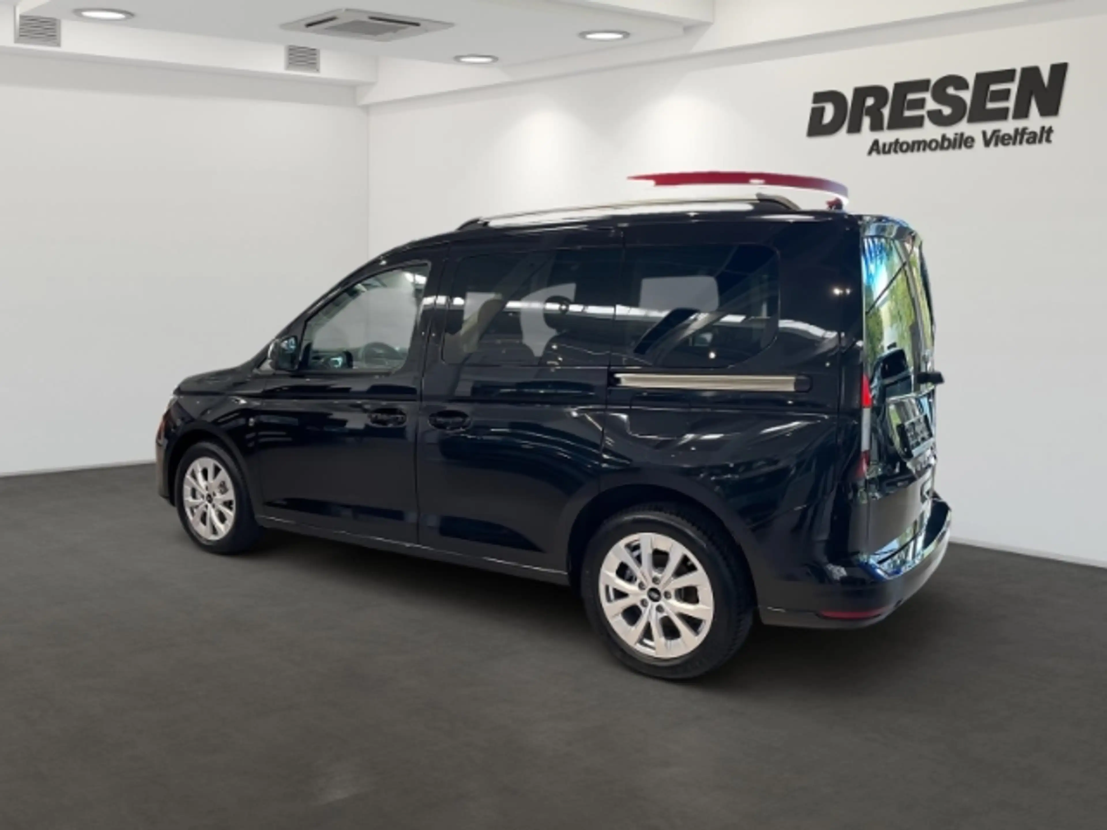 Ford Tourneo Connect Titanium+Abstandswarner+Totwinkelassistent — photo 4