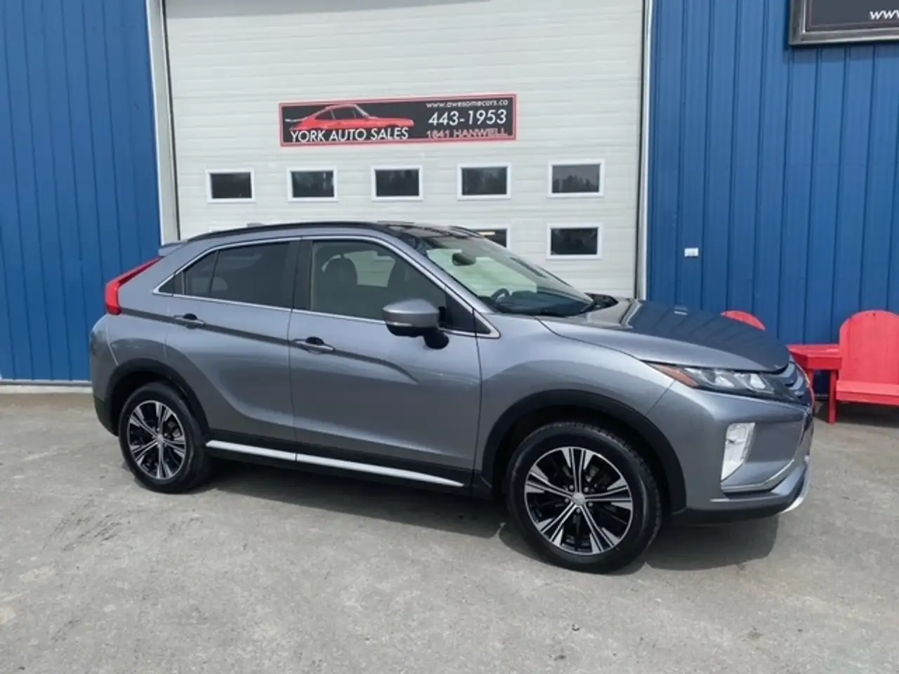 Mitsubishi Eclipse Cross снимка Mitsubishi Eclipse Cross