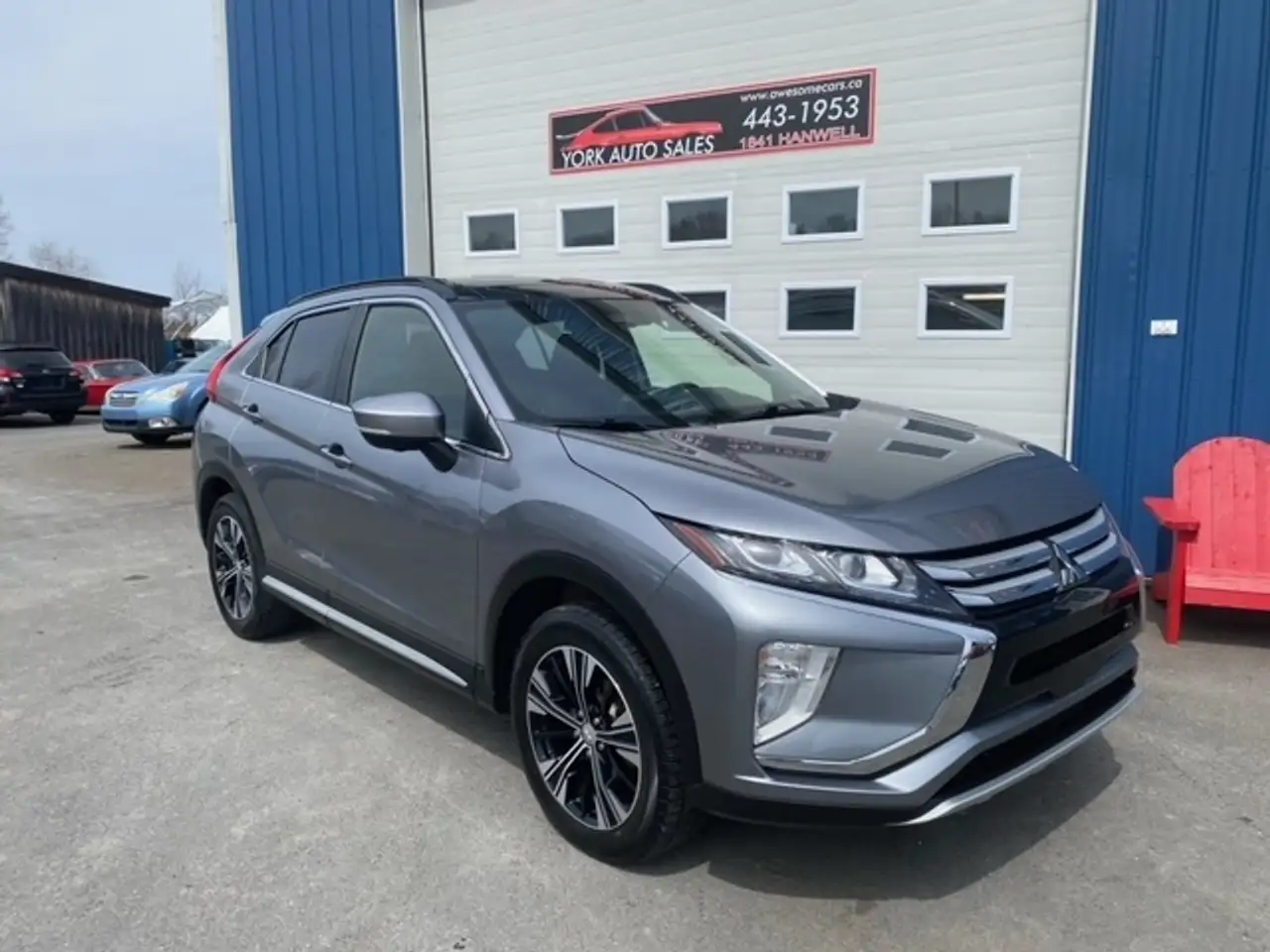Mitsubishi Eclipse Cross снимка Mitsubishi Eclipse Cross