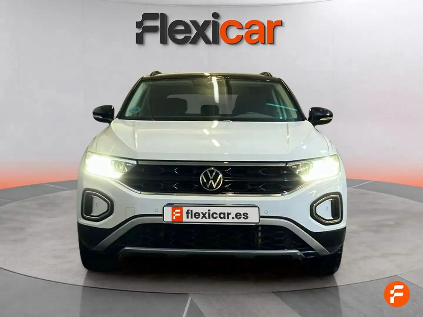 Volkswagen T-Roc Advance 2.0 TDI 110kW (150CV) DSG Blanco - 2