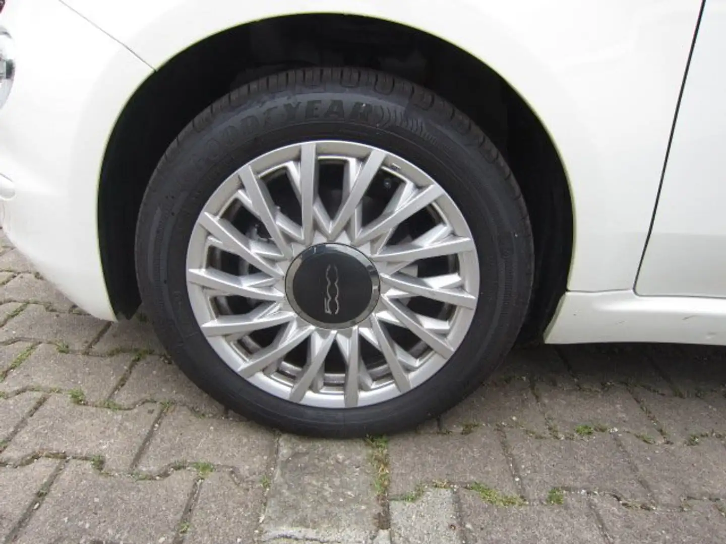 Fiat 500 1.0 GSE Hybrid Wit - 2