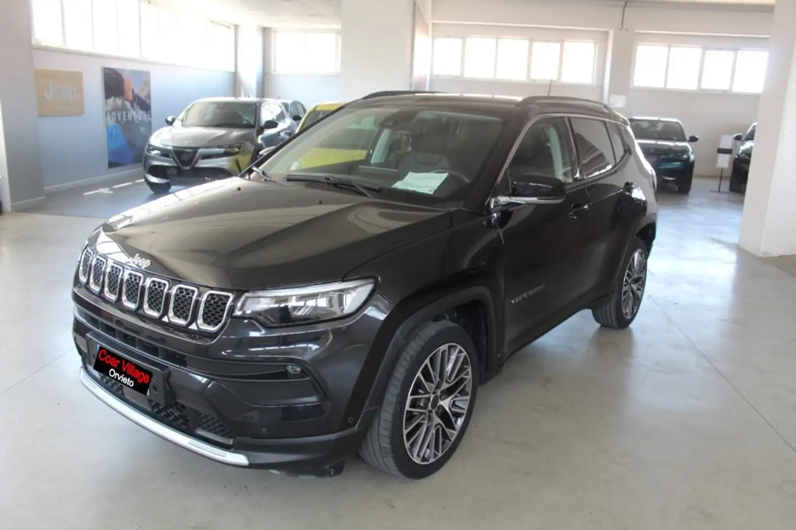 Jeep Compass 1.3 Turbo T4 2WD Limited Noir - 1