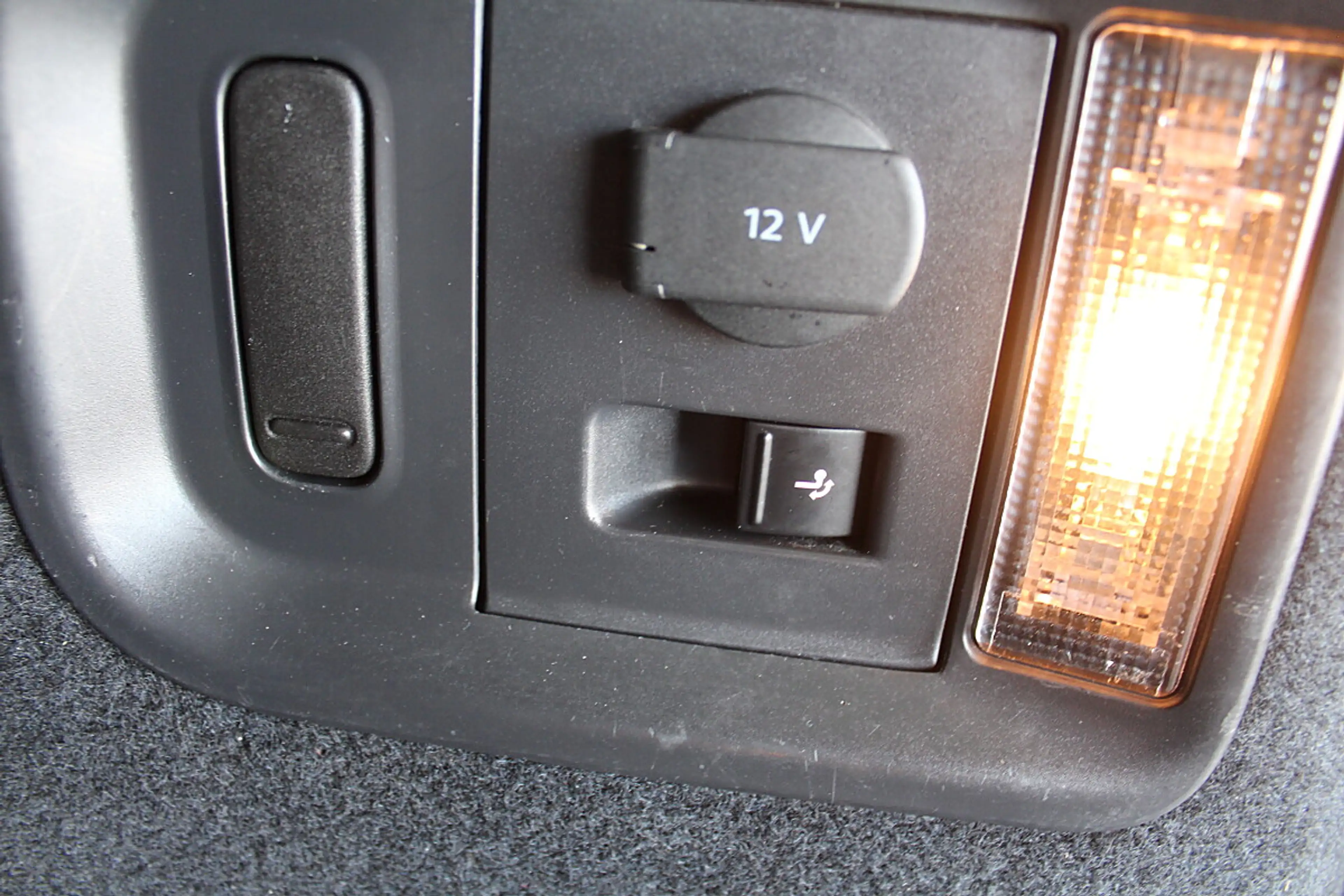 SEAT Alhambra Executive 2,0 TDI CR DSG XENON 7 SITZER AHK PAN... — photo 8