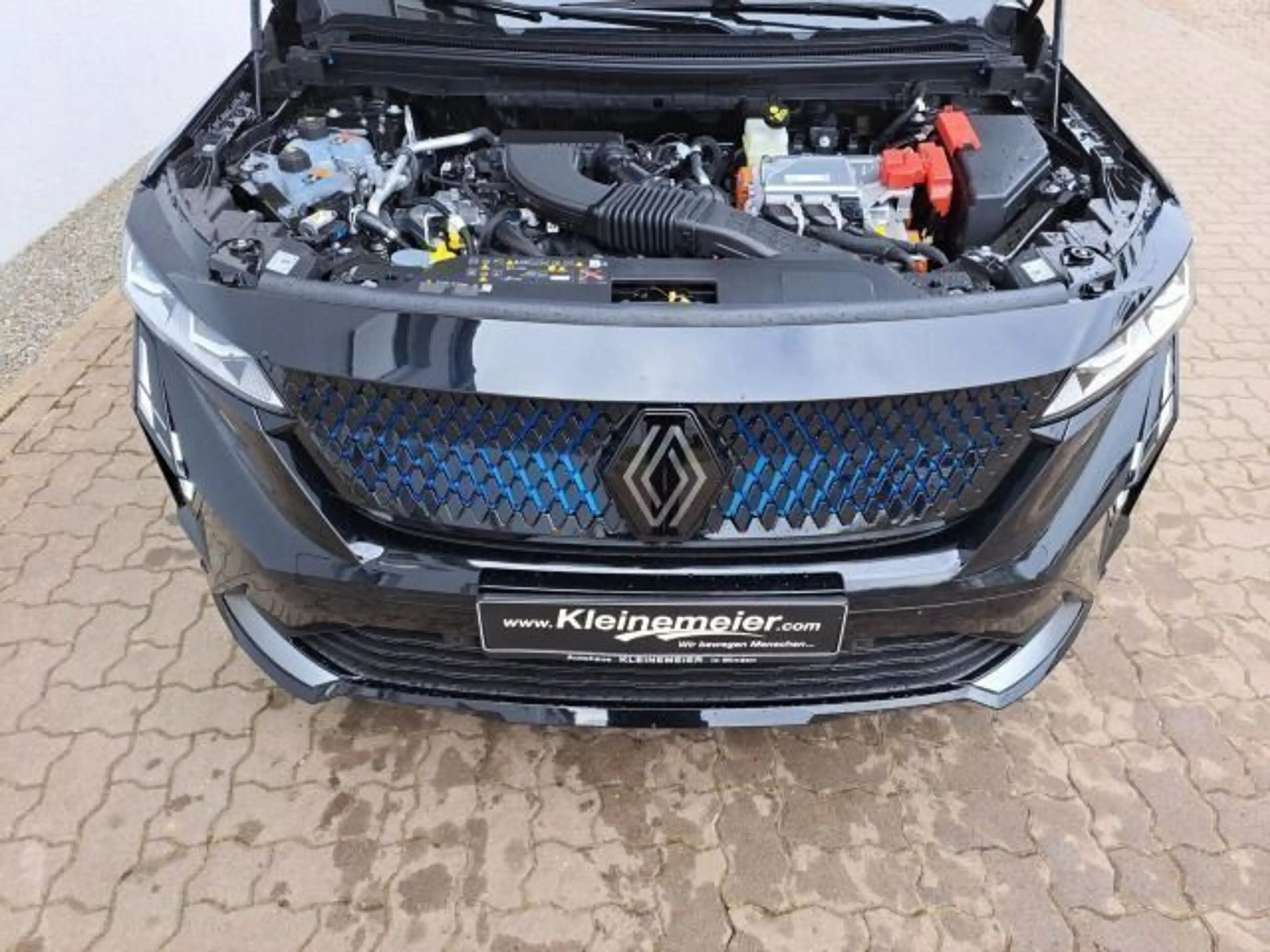 Renault Rafale Atelier Alpin E-TECH Plug-in Hybrid 300 4 — photo 7