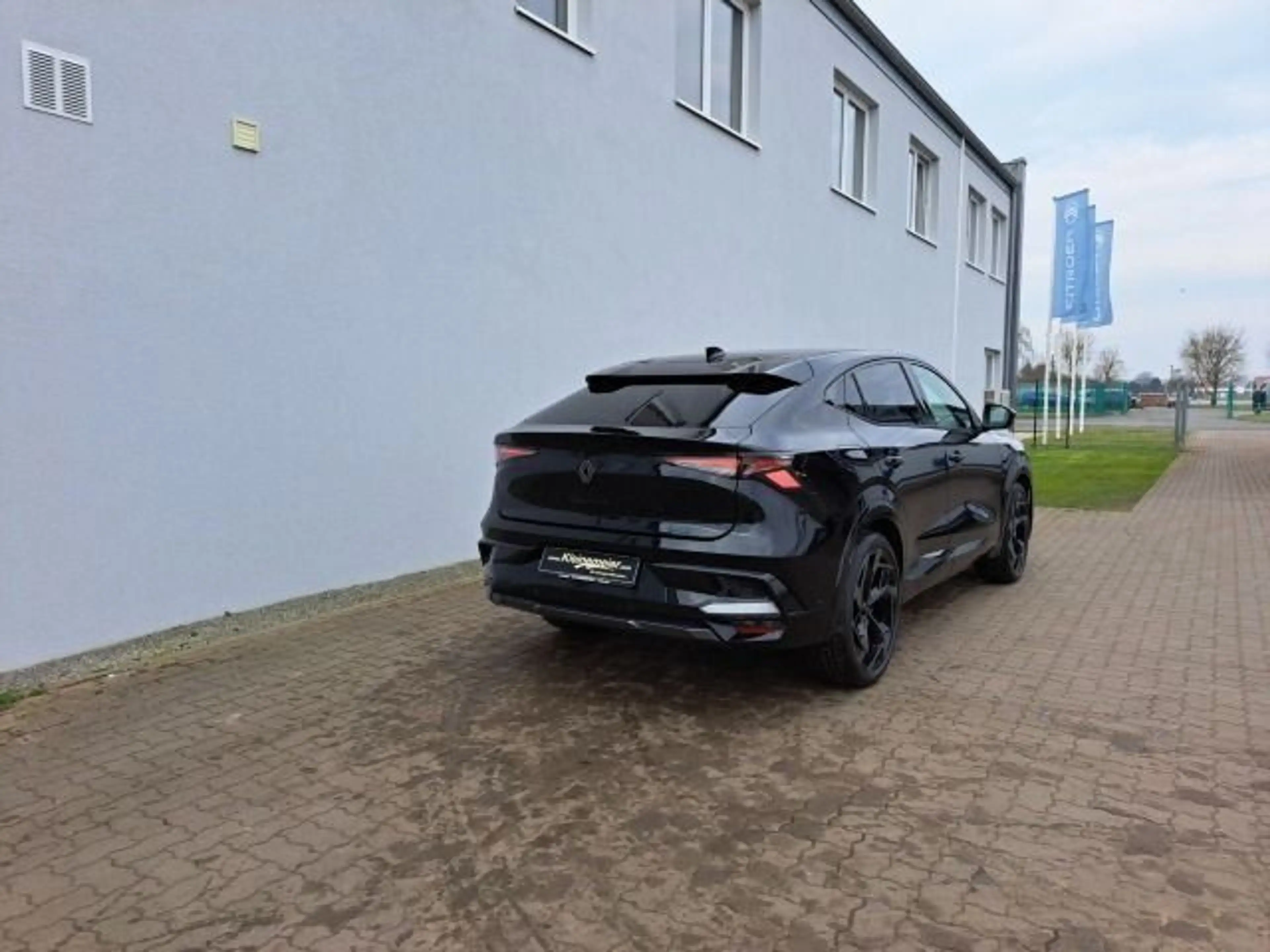 Renault Rafale Atelier Alpin E-TECH Plug-in Hybrid 300 4 — photo 4