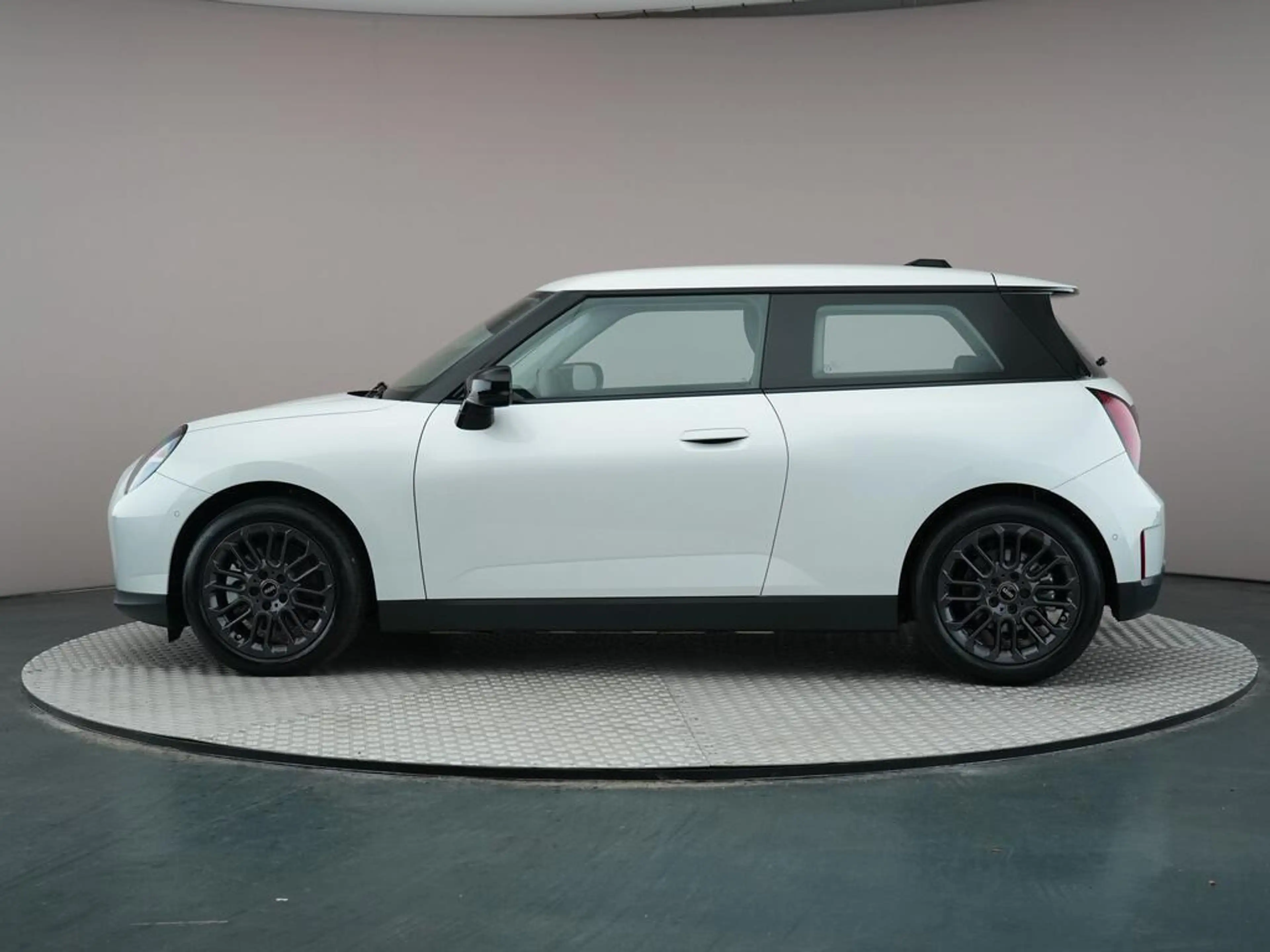 MINI Cooper SE 3-Deurs | Essential Trim | Parking Assistant | Dri — photo 9