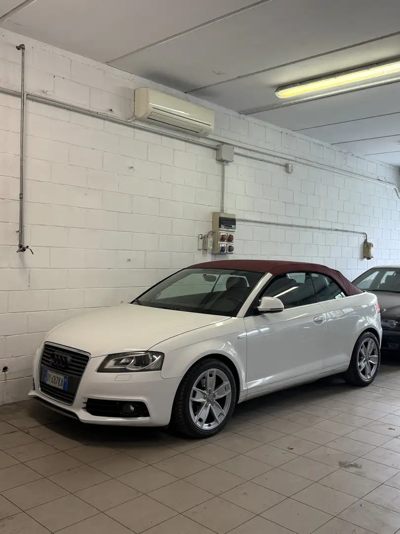 Audi A3 Cabrio 2.0 tdi S-line Attraction s-tronic - 1