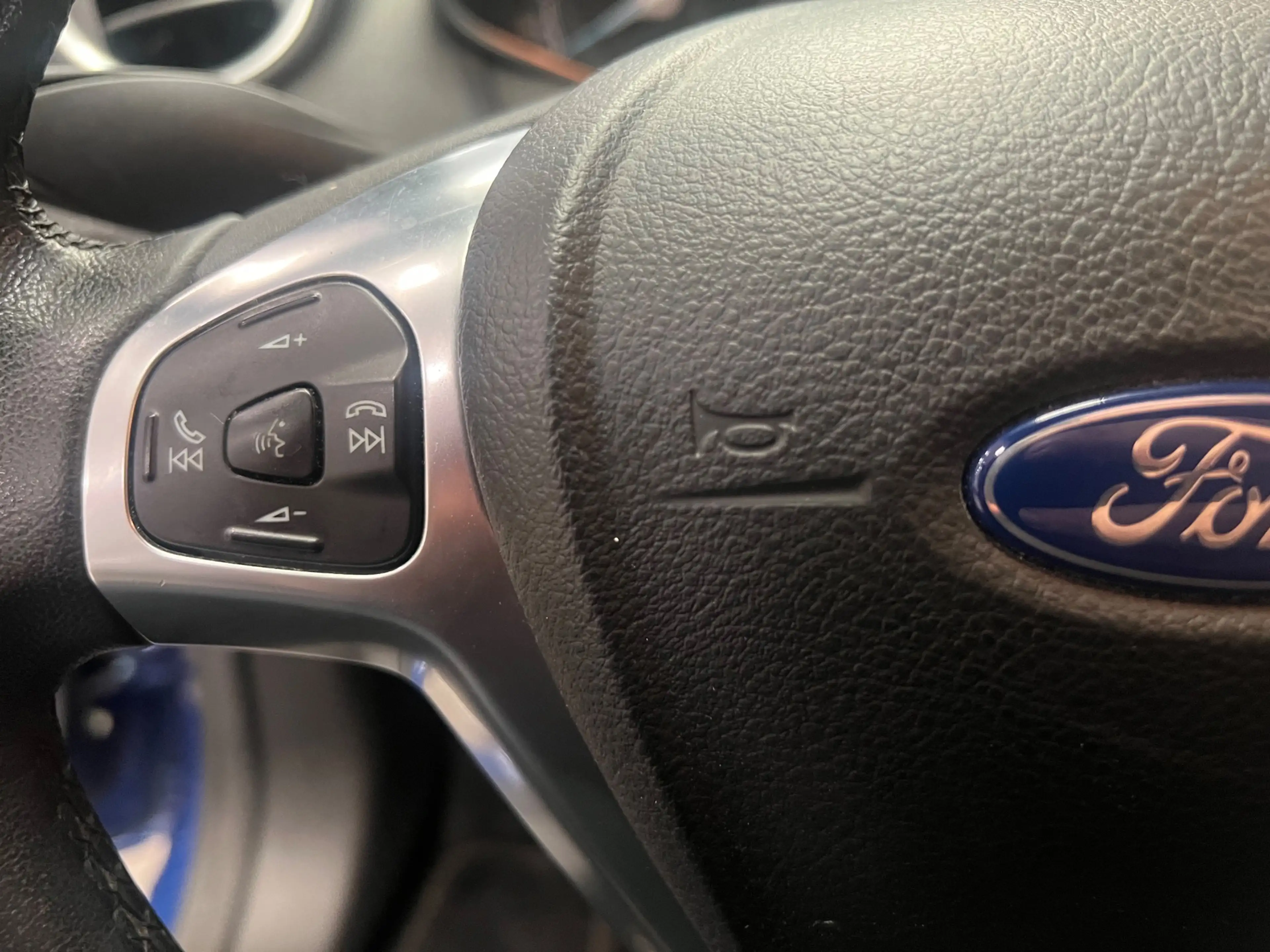 Ford Fiesta 1.0 Style Ultimate 1e Eigenaar – NAP – Airco – Par — photo 14
