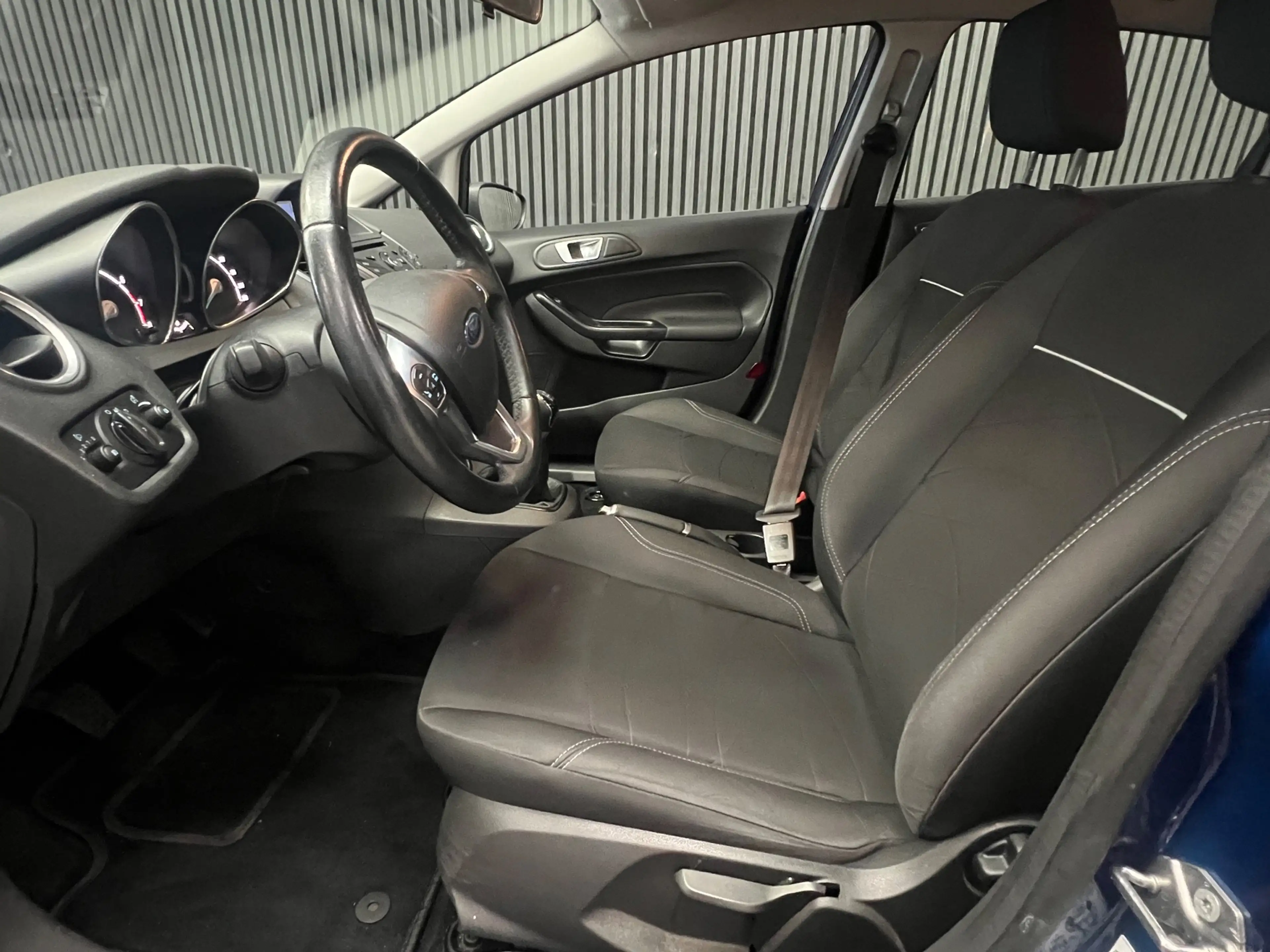 Ford Fiesta 1.0 Style Ultimate 1e Eigenaar – NAP – Airco – Par — photo 22