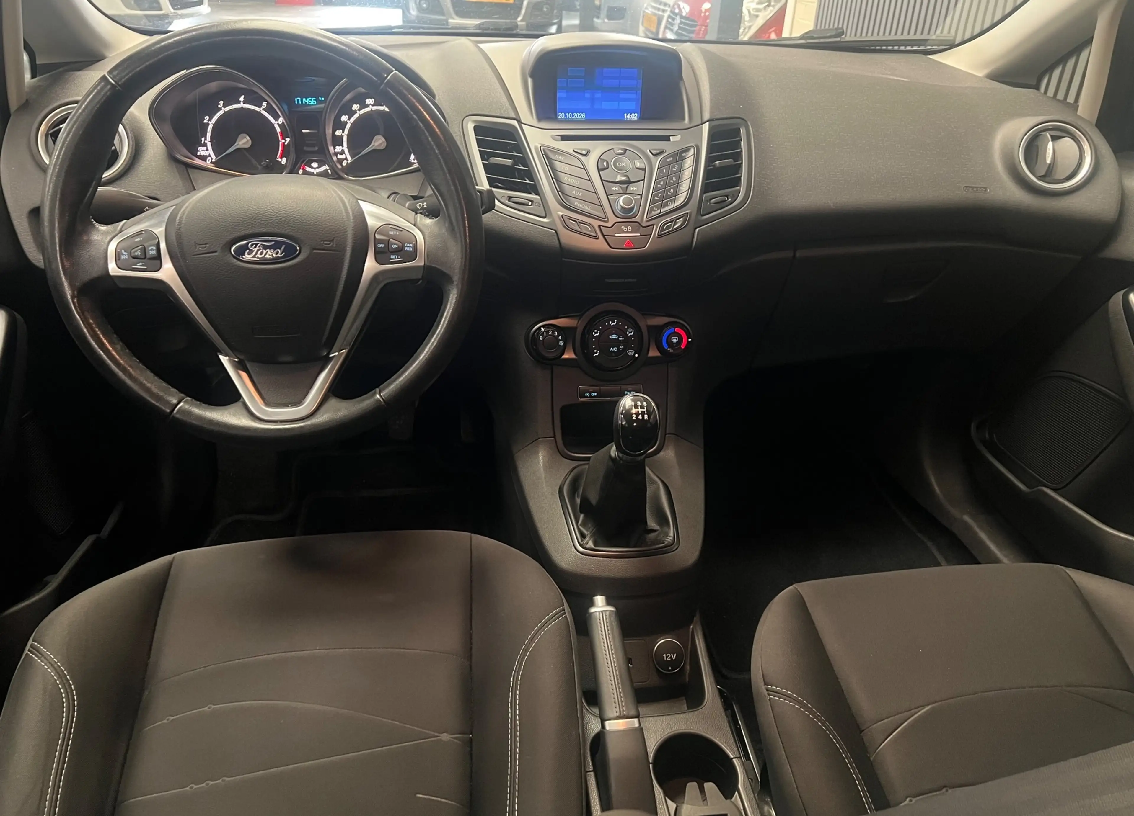 Ford Fiesta 1.0 Style Ultimate 1e Eigenaar – NAP – Airco – Par — photo 3