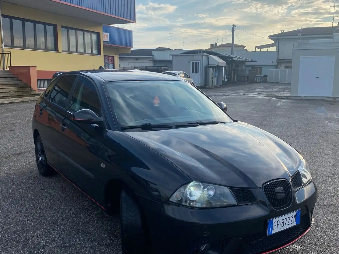 SEAT Ibiza 5p 1.4 tdi Special Edition 80cv - 1