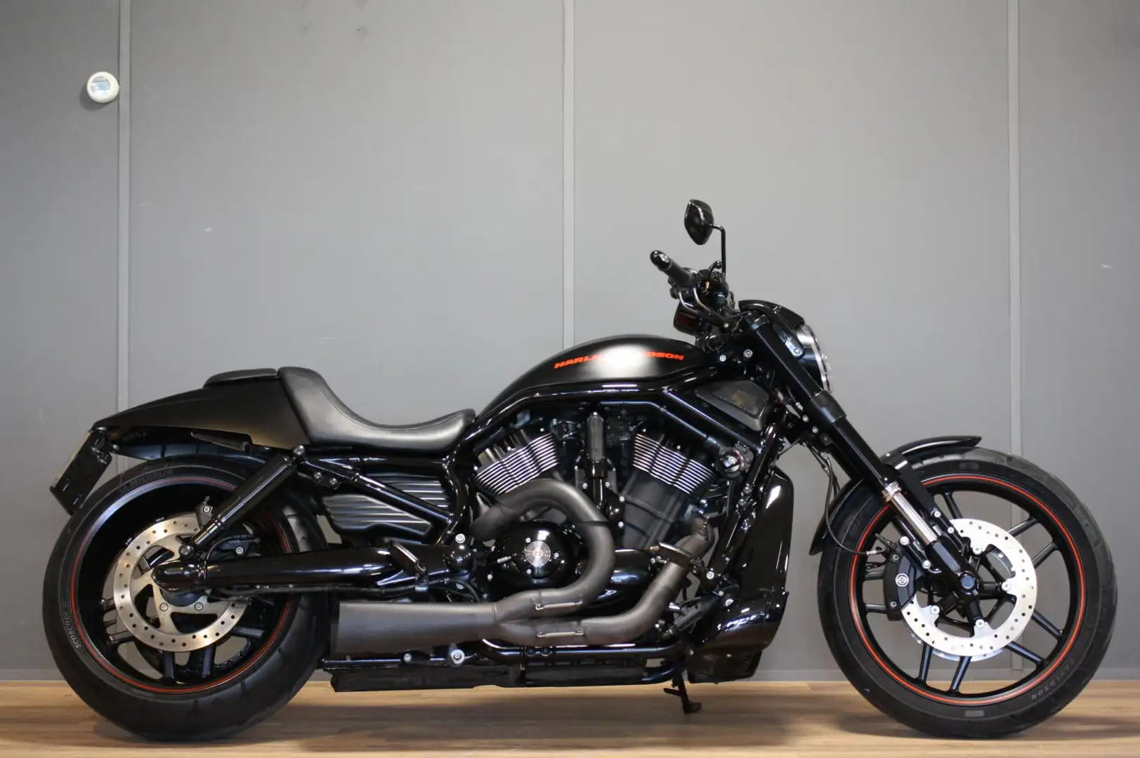 Harley-Davidson V-Rod Chopper VRSCDX Night-Rod Special,V-ROD Inruil Moge Zwart - 2
