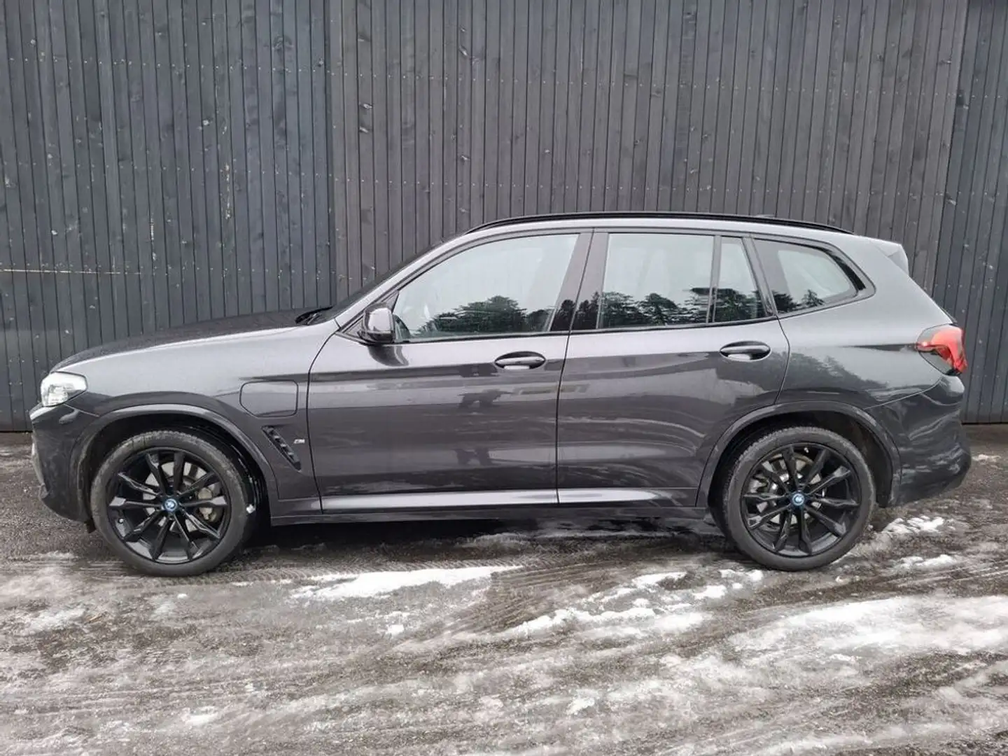 BMW X3 xDrive 30e M Sport Grau - 2
