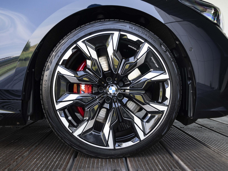 BMW 550 5 Serie Sedan 550e xDrive | M Sportpakket Pro | In — photo 9