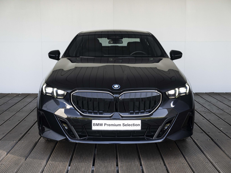 BMW 550 5 Serie Sedan 550e xDrive | M Sportpakket Pro | In — photo 6