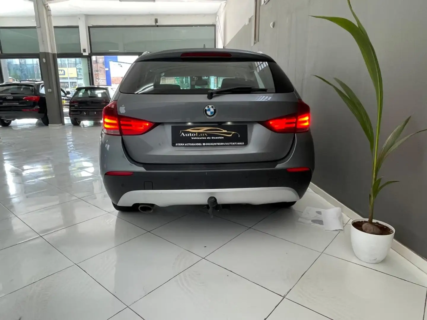 BMW X1 xDrive 23dA Gris - 2