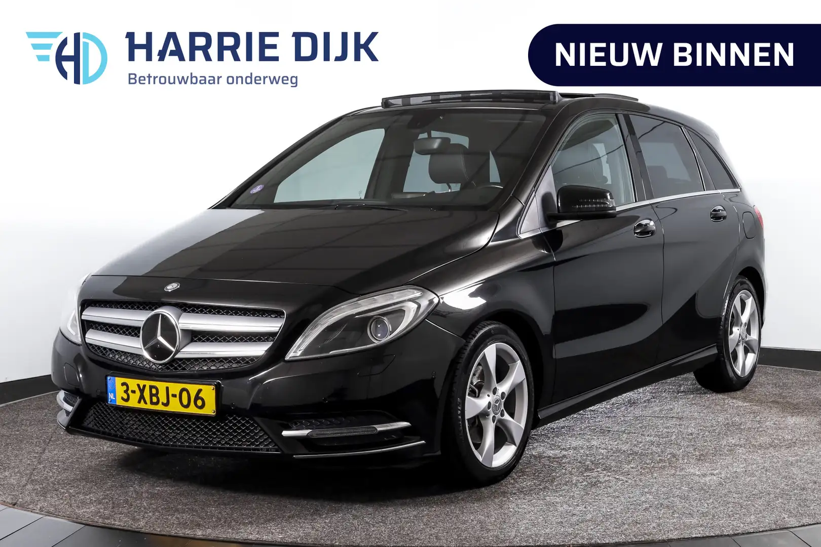 Mercedes-Benz B 180 Ambition Comfort 123 PK - Automaat | S/K-Panodak | Zwart - 1