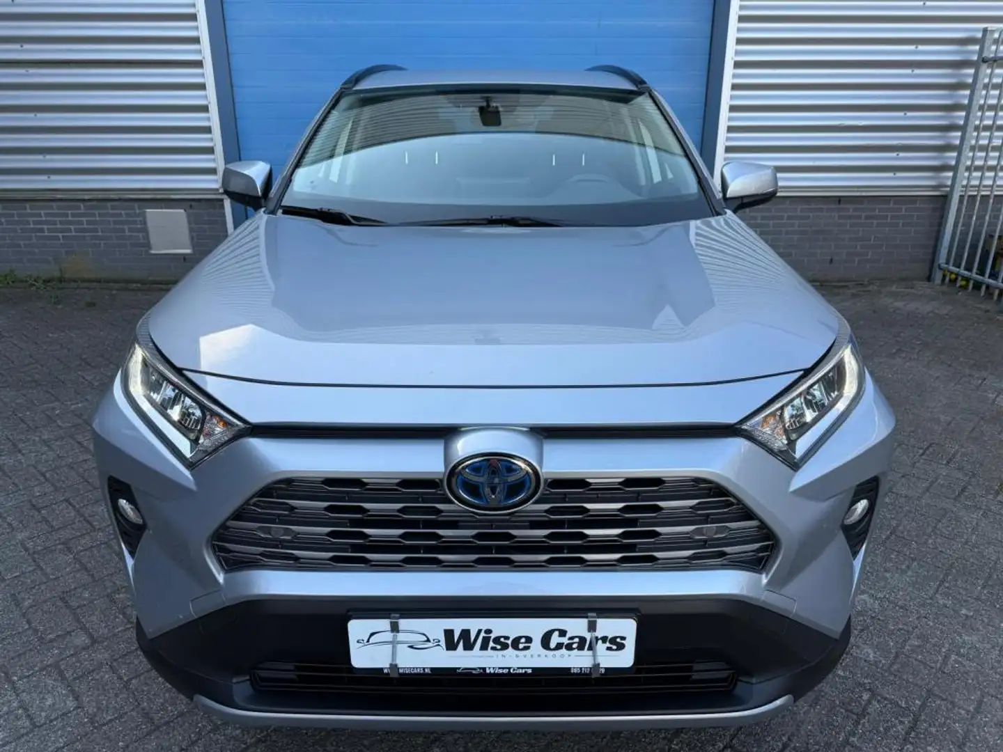 Toyota RAV 4 2.5 Hybrid Comfort met Fabrieksgarantie en Rijklaa Grau - 2