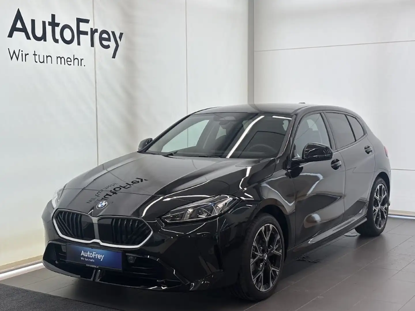 BMW 116 i Schwarz - 1