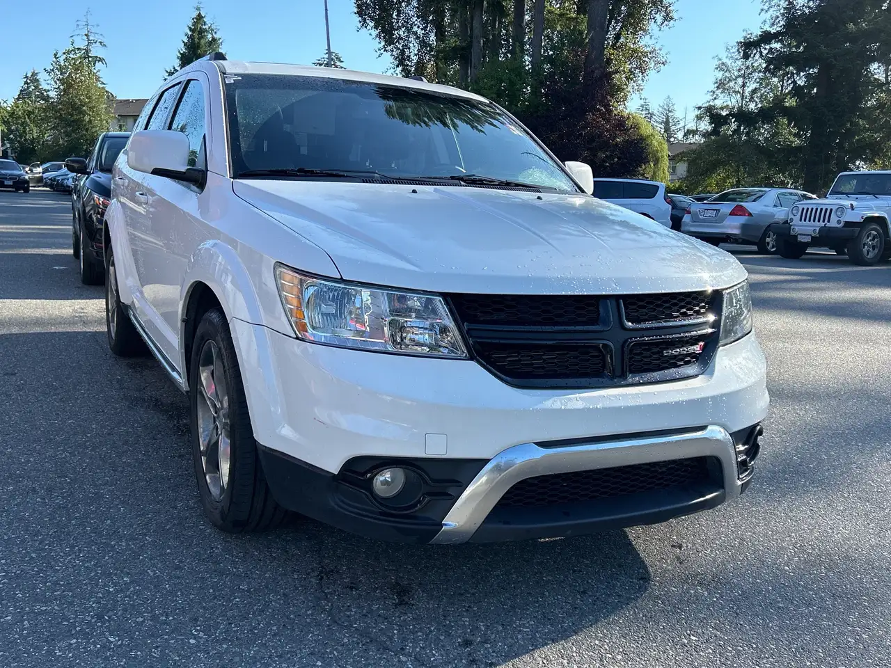 Dodge Journey снимка Dodge Journey