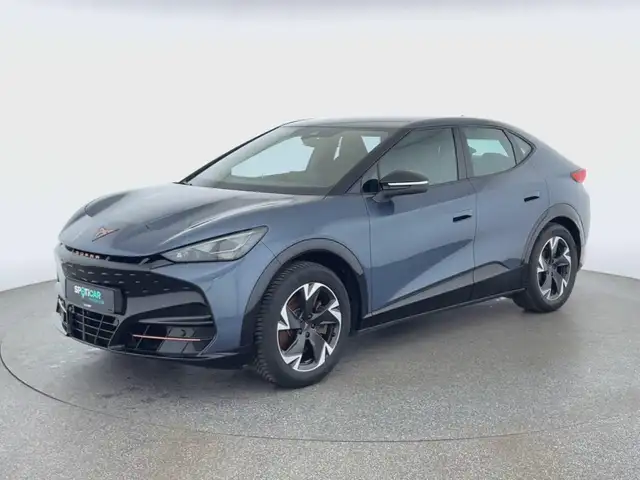 Cupra Tavascan view 3