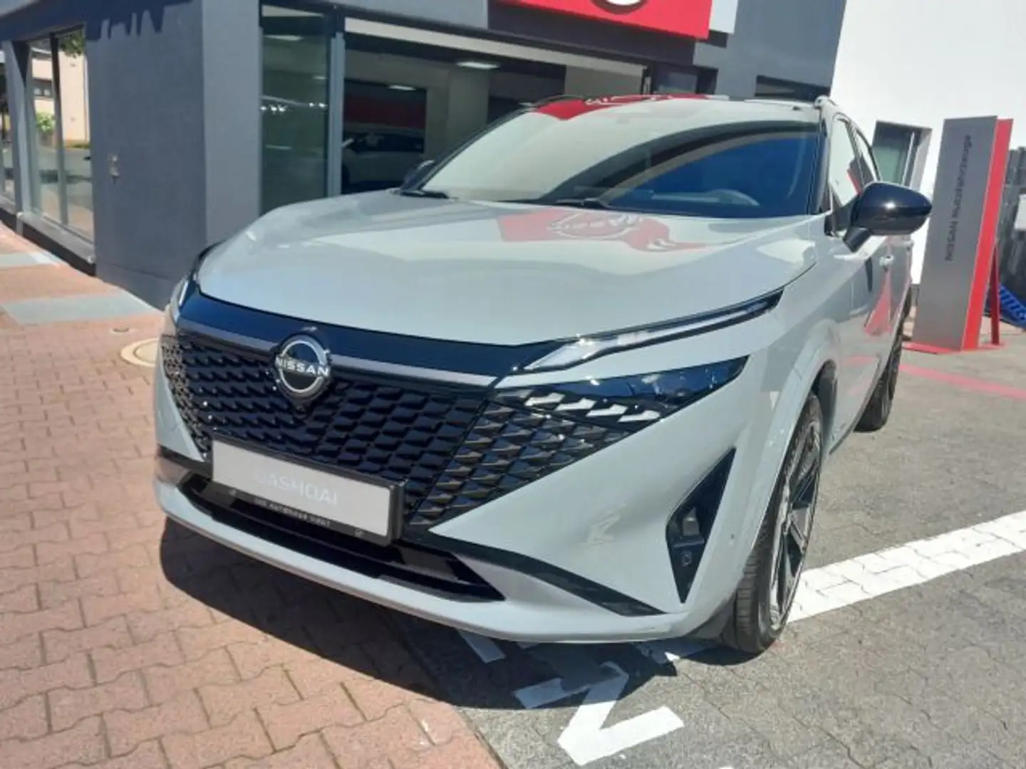 Nissan Qashqai N-Design e-Power°PANORAMA°360°KAMERA°PRO Grau - 2